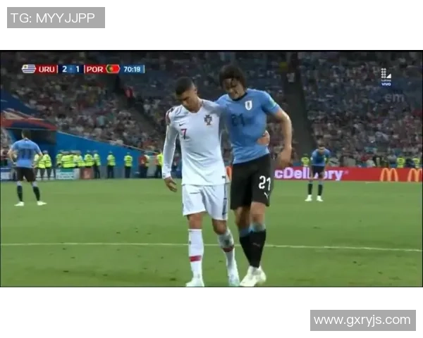 足球明星塞罗的精彩瞬间与个人魅力全景展示